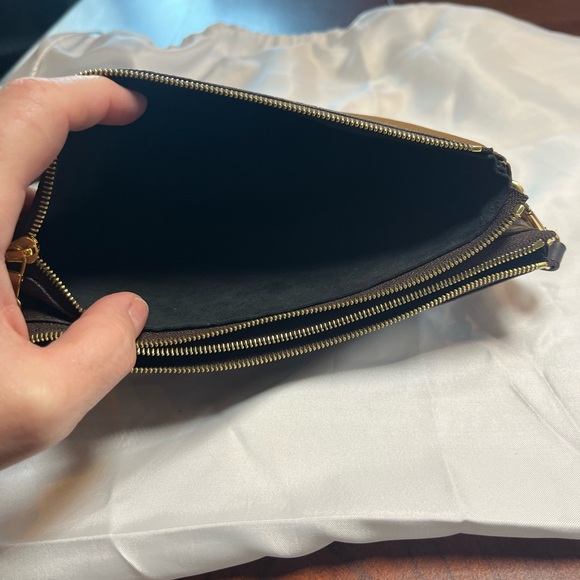 Louis Vuitton Double Giant Zip Pochette Reverse Monogram - Picture 7 of 10